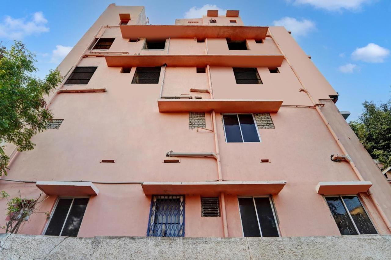 Queen D Tower - By Grands Inn Hospitality Tallakulam Bagian luar foto